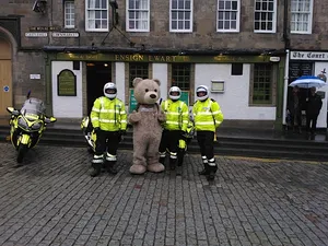 Great day made new friends in the Grassmarket ,Edinburgh, Baxterbear with Police Scotland Edinburgh