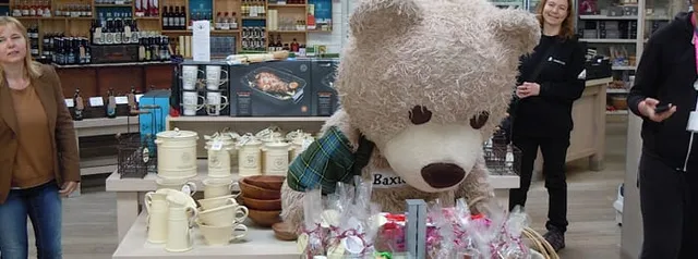 Hopetoun House Farm Shop Baxterbear returns